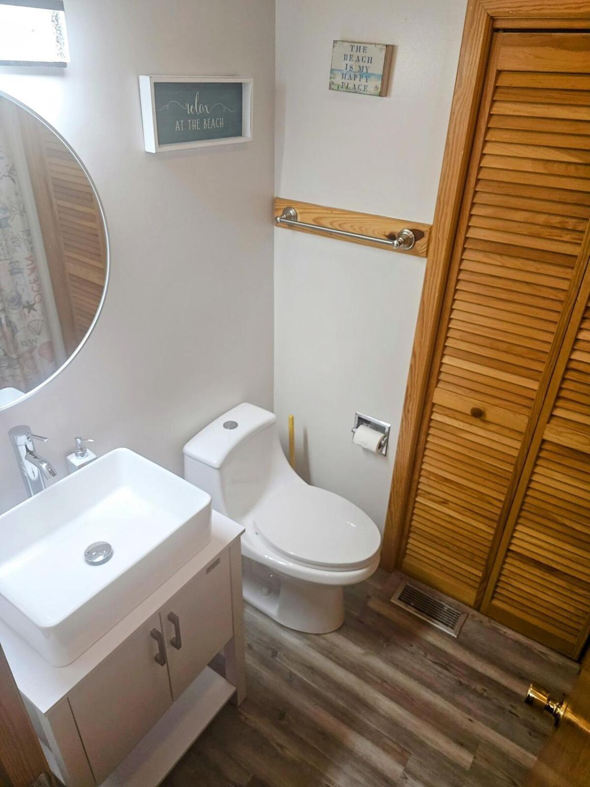 Вилла Amazing Ocean View-Newly Renovated Modern Oasis Эйвон Экстерьер фото